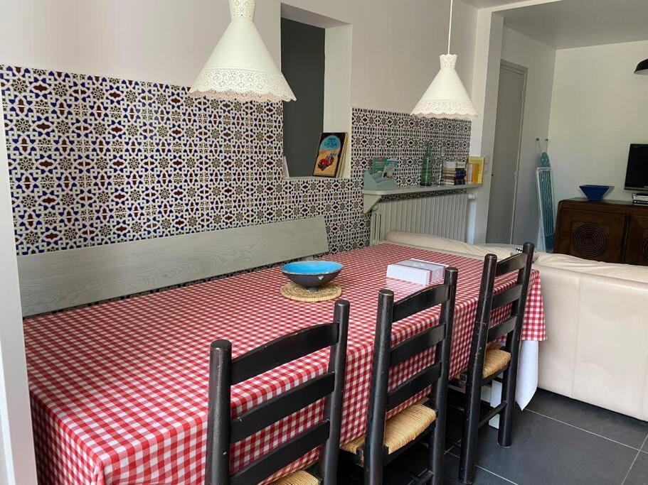 Appartement En Rez De Jardin Ciboure Exteriör bild