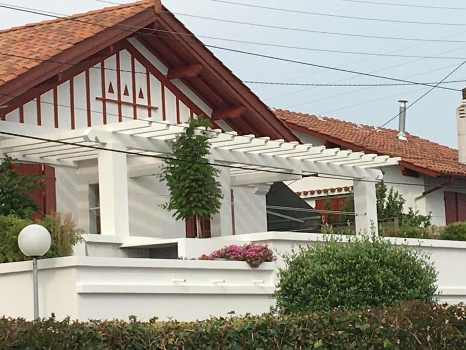 Appartement En Rez De Jardin Ciboure Exteriör bild